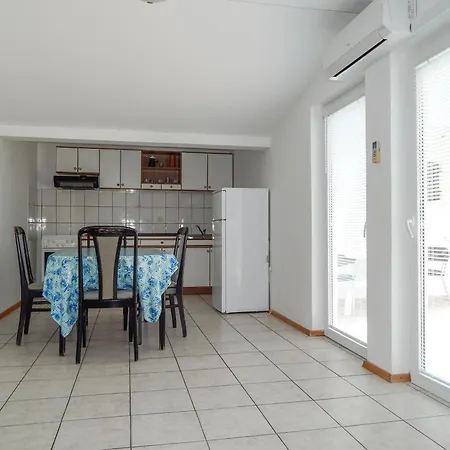 Apartamento Frane Pag Town